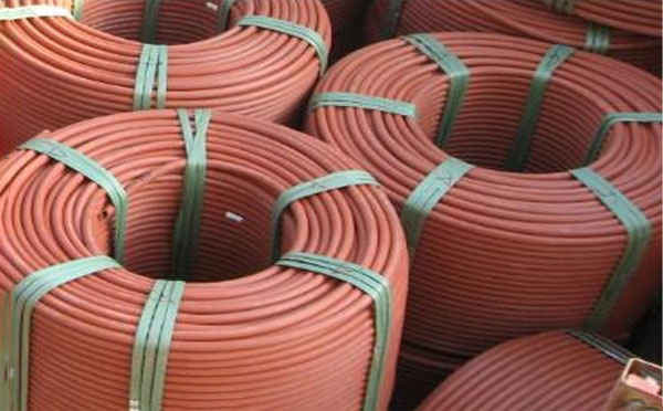 防火安全新标准：聚乙烯阻燃穿线管的选择指南